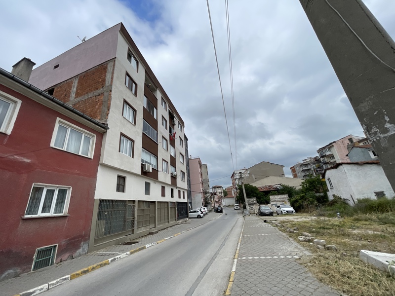 BALIKESİR KARESİ'DE 132 M2 SATILIK 2 ADET DEPO